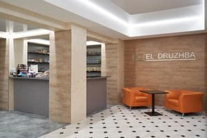 Druzhba Hotel 8