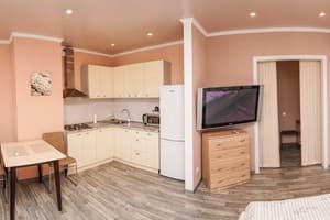 В новострое возле метро 6